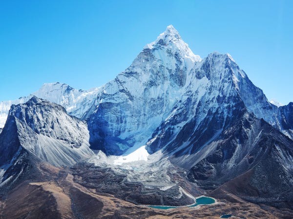 everest-base-1744272714.jpg