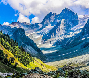 kashmir-1744033696.jpg